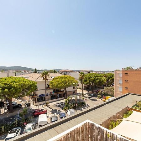 Le Blue Sea - Appt Classe 3 Etoiles A 650M De La Plage Le Lavandou Εξωτερικό φωτογραφία