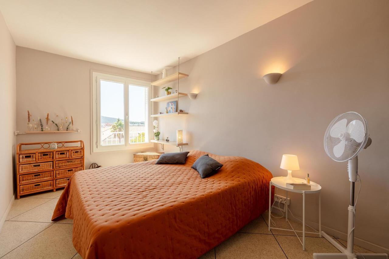 Le Blue Sea - Appt Classe 3 Etoiles A 650M De La Plage Le Lavandou Εξωτερικό φωτογραφία
