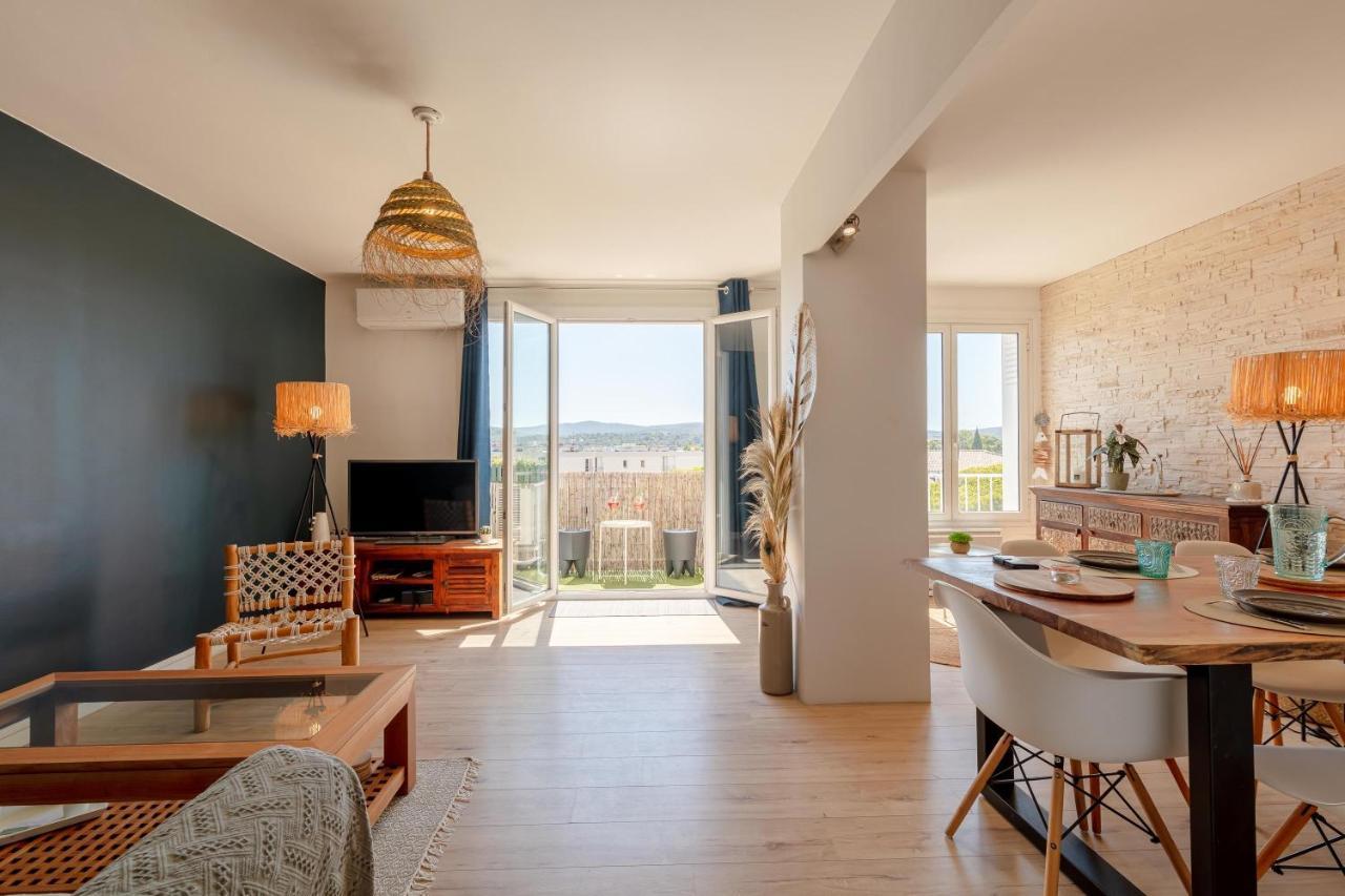 Le Blue Sea - Appt Classe 3 Etoiles A 650M De La Plage Le Lavandou Εξωτερικό φωτογραφία